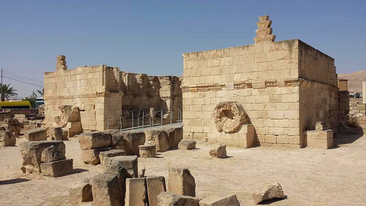 خارجية فلسطين تطالب اليونسكو بحماية 63 موقعا أثريا من "التهويد"