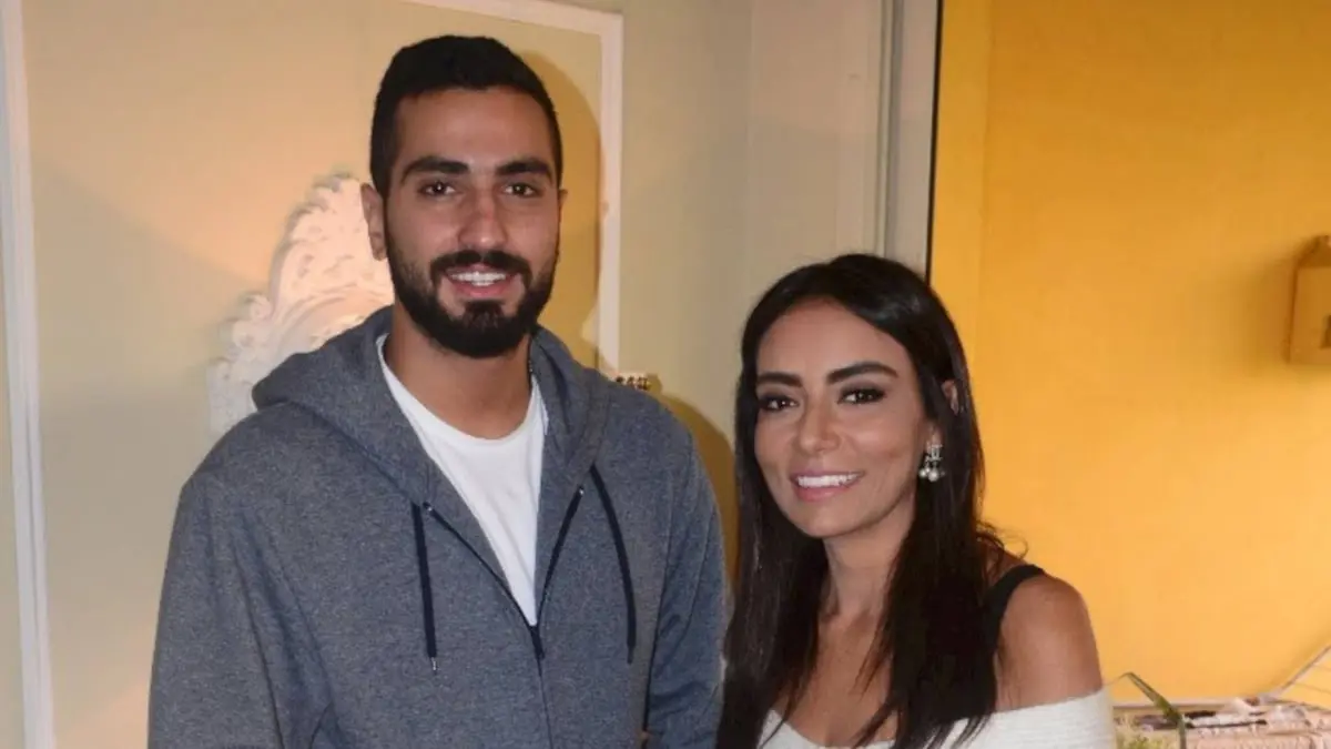 سارة الطباخ تكذب محمد الشرنوبي بشأن فسخ تعاقدهما