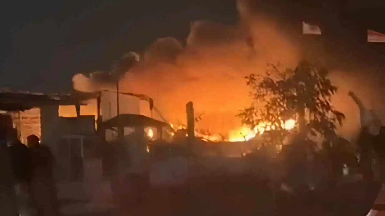 غارة على مقر "الحشد الشعبي" في الأنبار توقع قتلى وجرحى (فيديو)