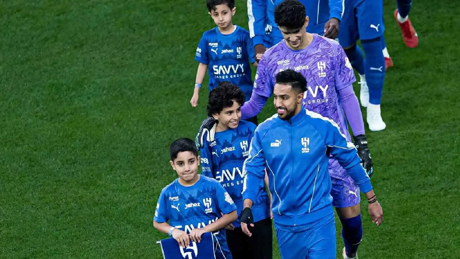 ضربة كبيرة لنادي الهلال السعودي قبل فترة حاسمة في الموسم