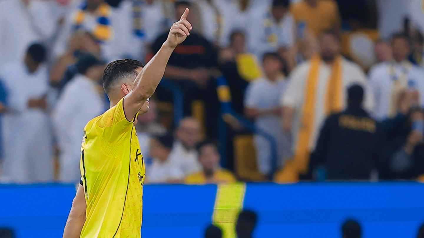 رد فعل جورجينا رودريغيز بعد هدف رونالدو أمام الرياض (فيديو)