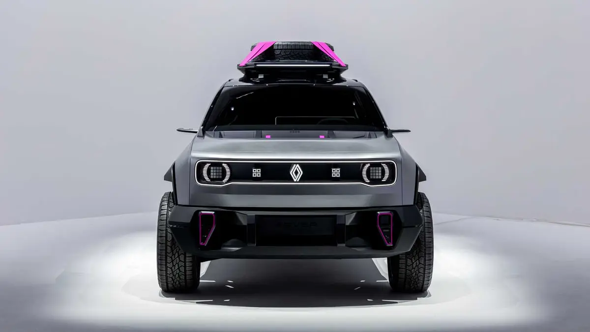 "رينو" تكشف النقاب عن سيارتها الكهربائية الجديدة 4Ever 
