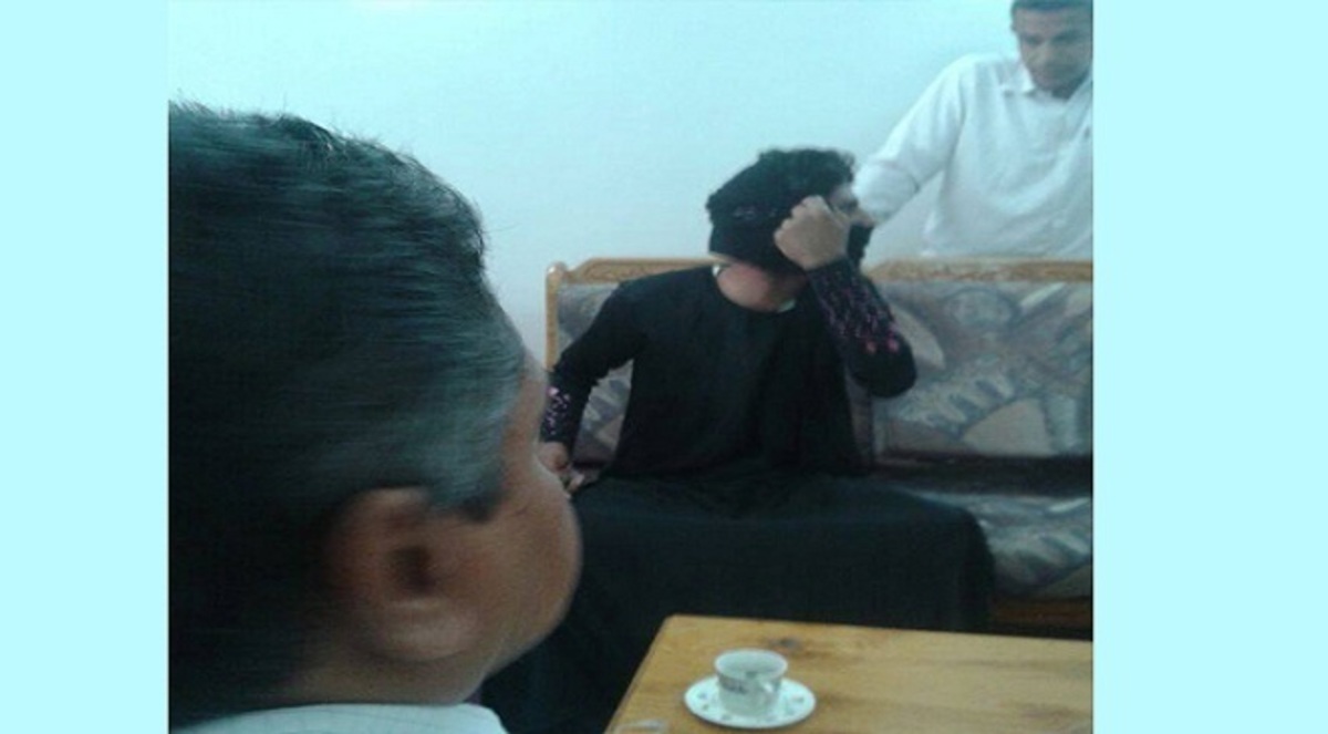 القبض على متنكر بزي نسائي في استراحة للطالبات بـ "حضرموت"