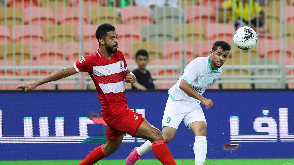 النادي الأهلي السعودي يسقط أمام الوحدة في الدوري السعودي (فيديو)