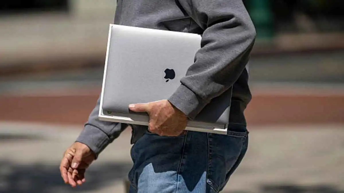 ماك بوك برو الجديد.. بين النحافة وسهولة الترقية