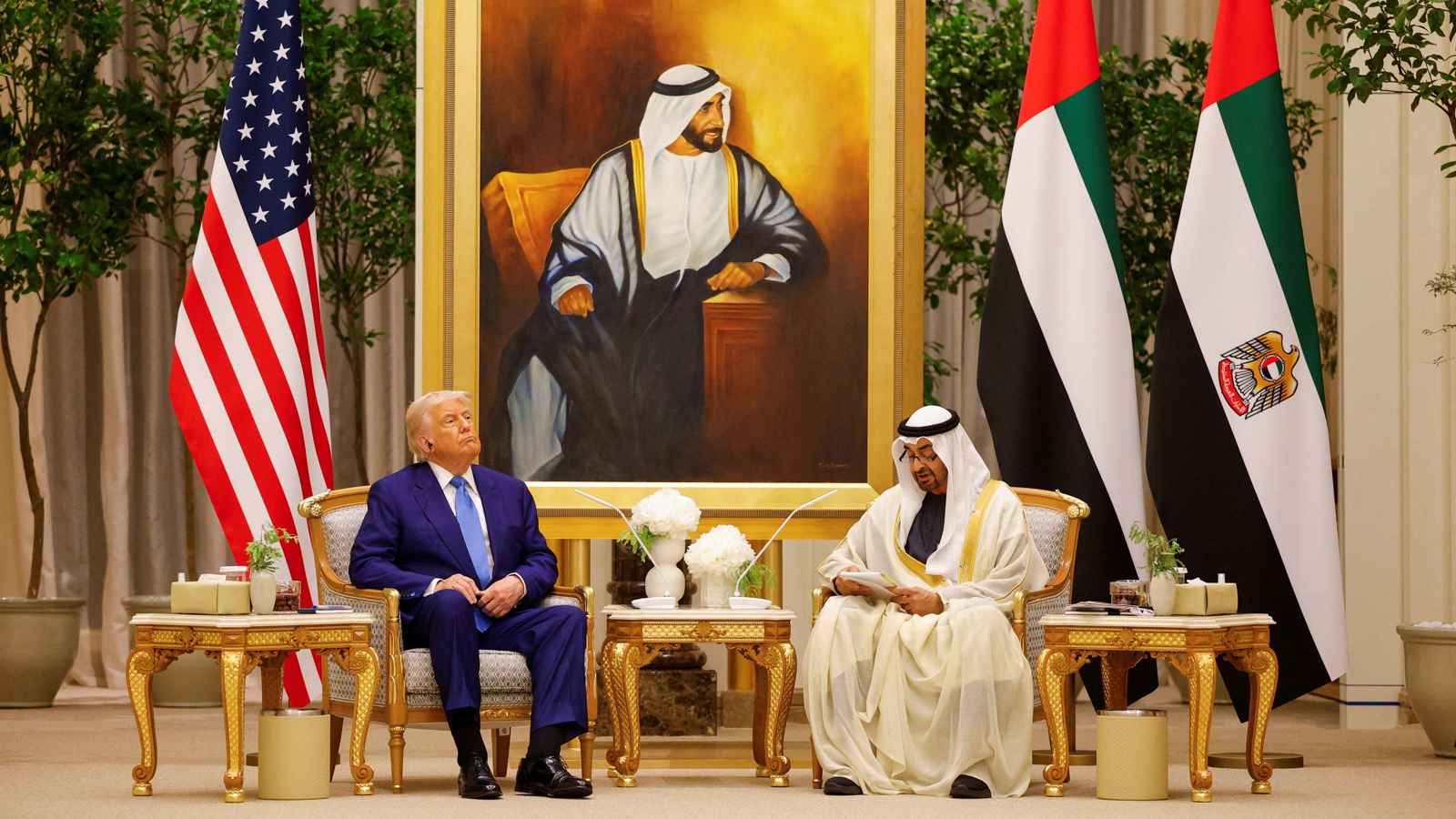 محمد بن زايد لترامب: زيارتكم أعطت دفعة قوية للشراكة الاستراتيجية بين بلدينا