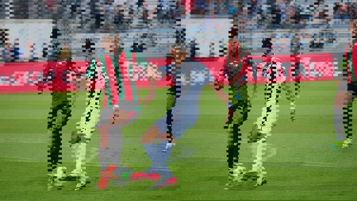 تعليق مباريات الدوري الجزائري بسبب الحراك المناهض لترشح بوتفليقة