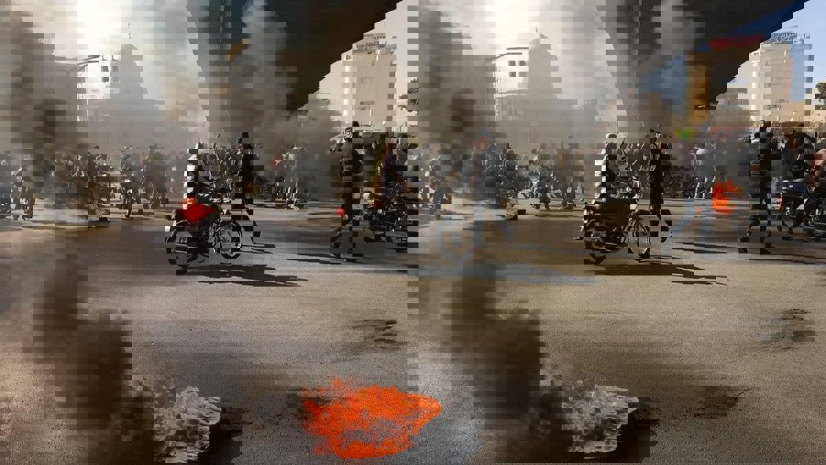 مقتل مسؤول إيراني باشتباكات مسلحة جنوب البلاد