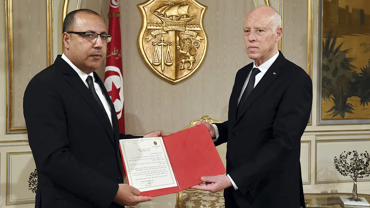 وسط رفض الأحزاب حكومة الكفاءات.. 3 سيناريوهات أمام حكومة المشيشي في تونس