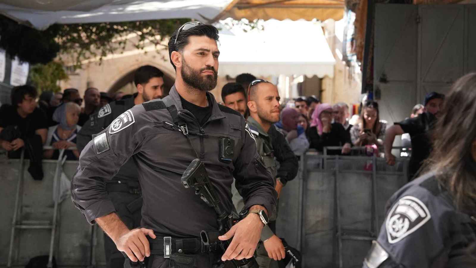 شاركت بتفجير حافلات.. إسرائيل توجه "لوائح اتهام خطيرة" ضد خلية فلسطينية