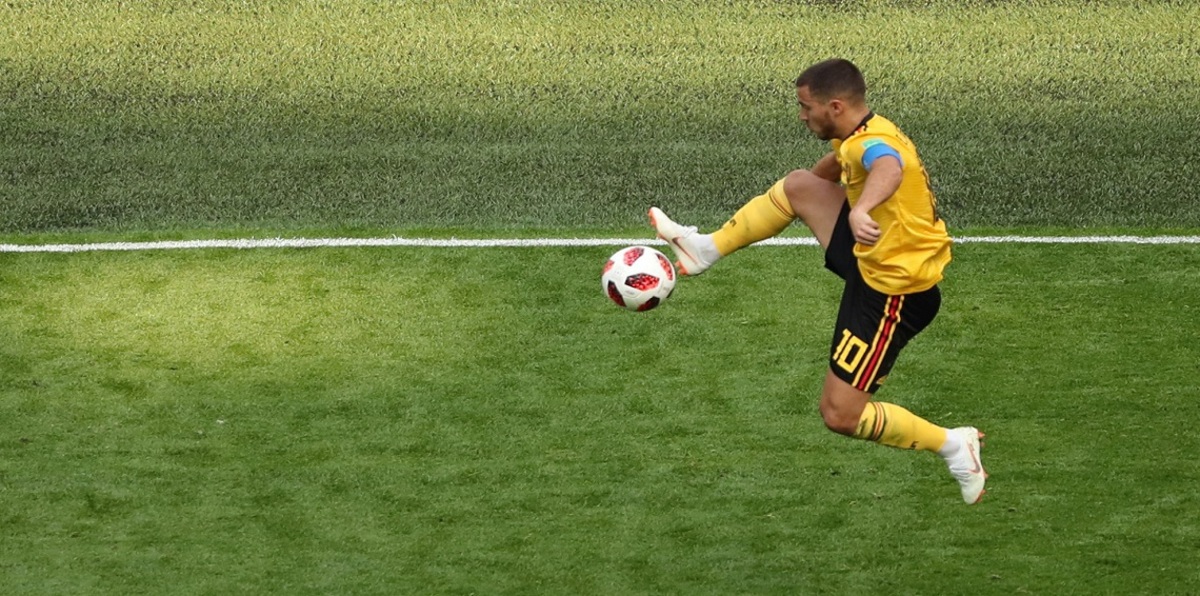 لإقناعه برفض ريال مدريد.. ماوريسيو ساري سيمنح إدين هازارد شارة قيادة تشيلسي