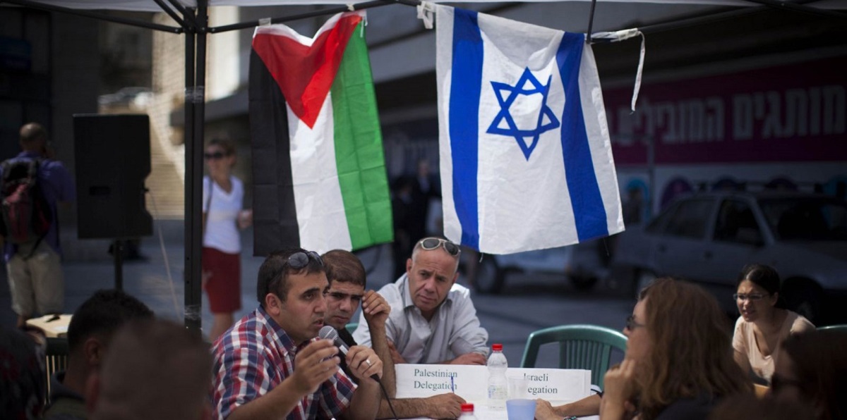 حزب العمال البريطاني يعلق عضوية سياسيين انتقدوا إسرائيل‎