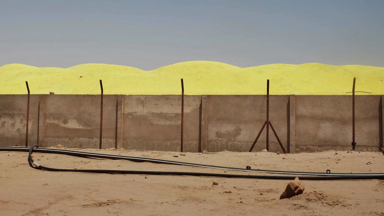 هدم آخر قلاع فرنسا.. مصير مجهول لـ"الكعكة الصفراء" في النيجر