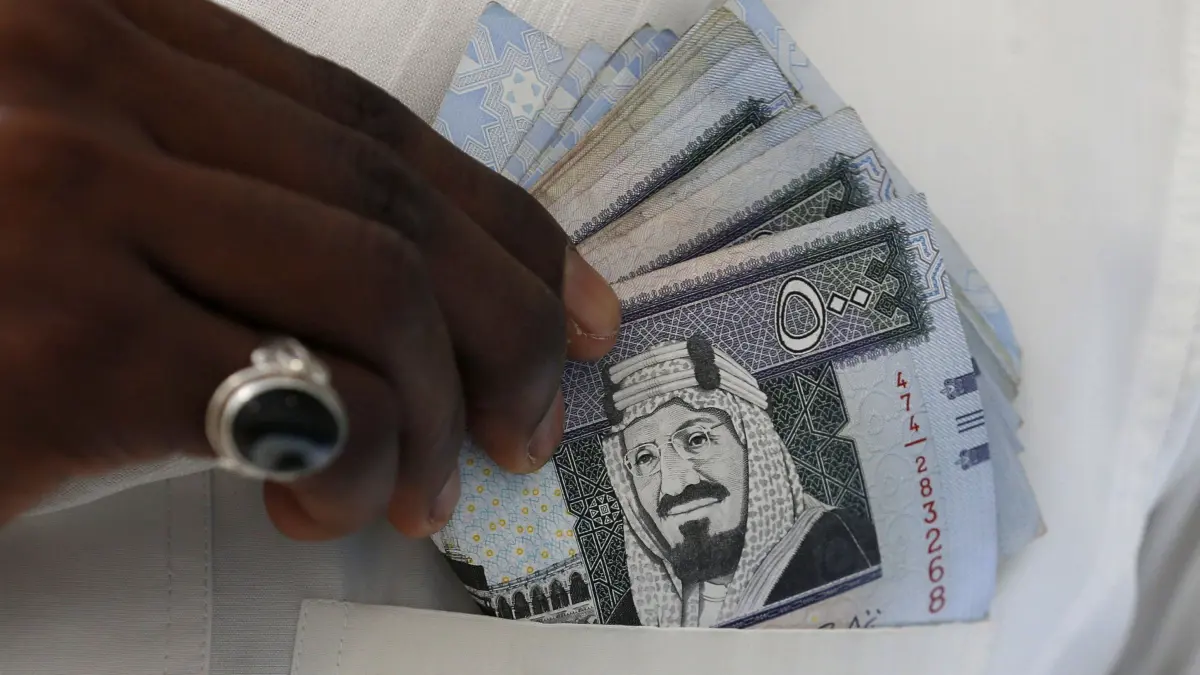 تقرير: ارتفاع دخل الفرد السعودي العام 2020 لأعلى مستوى في 8 سنوات
