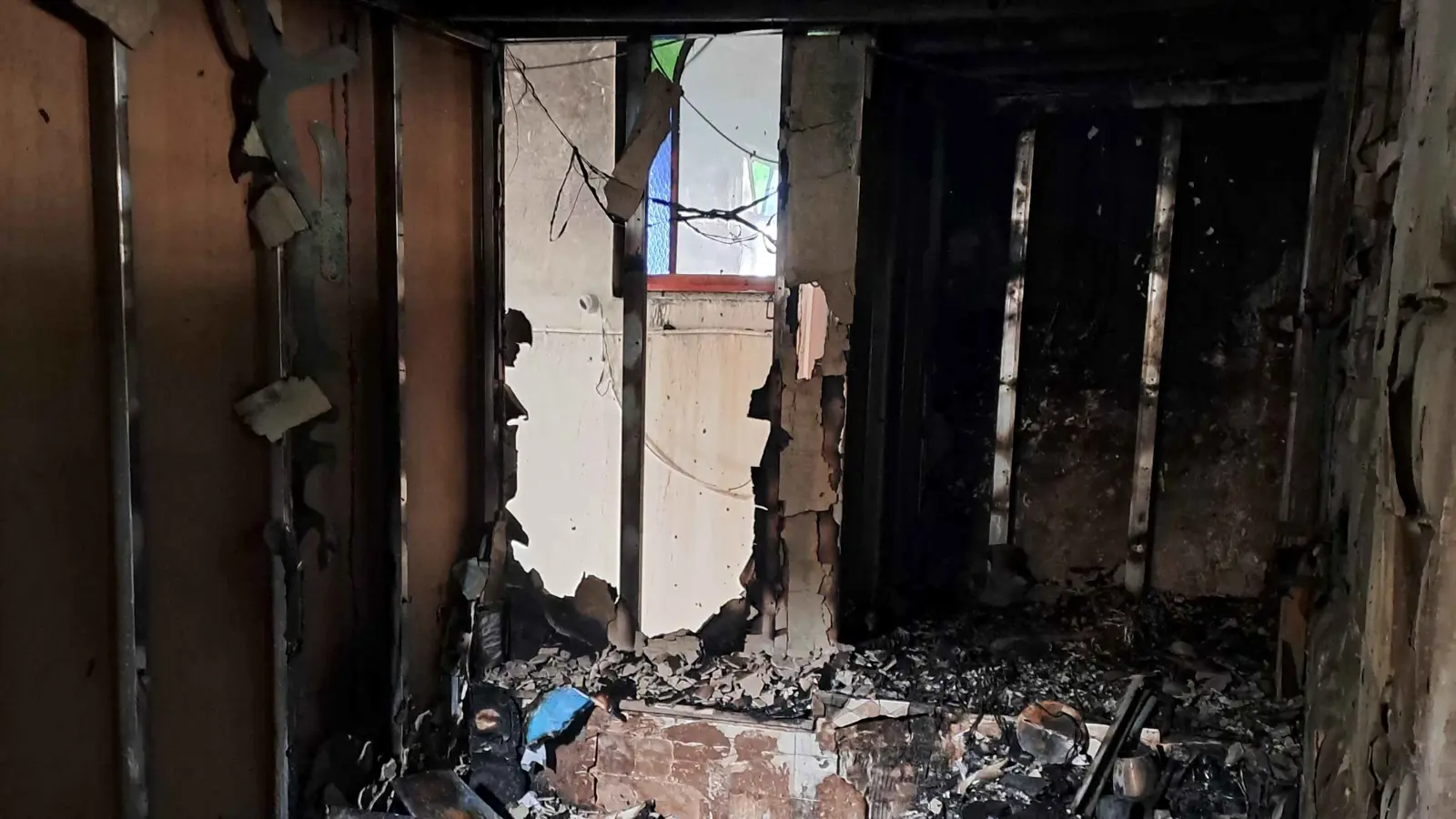 الجيش الإسرائيلي يحرق مسجداً في نابلس (فيديو)