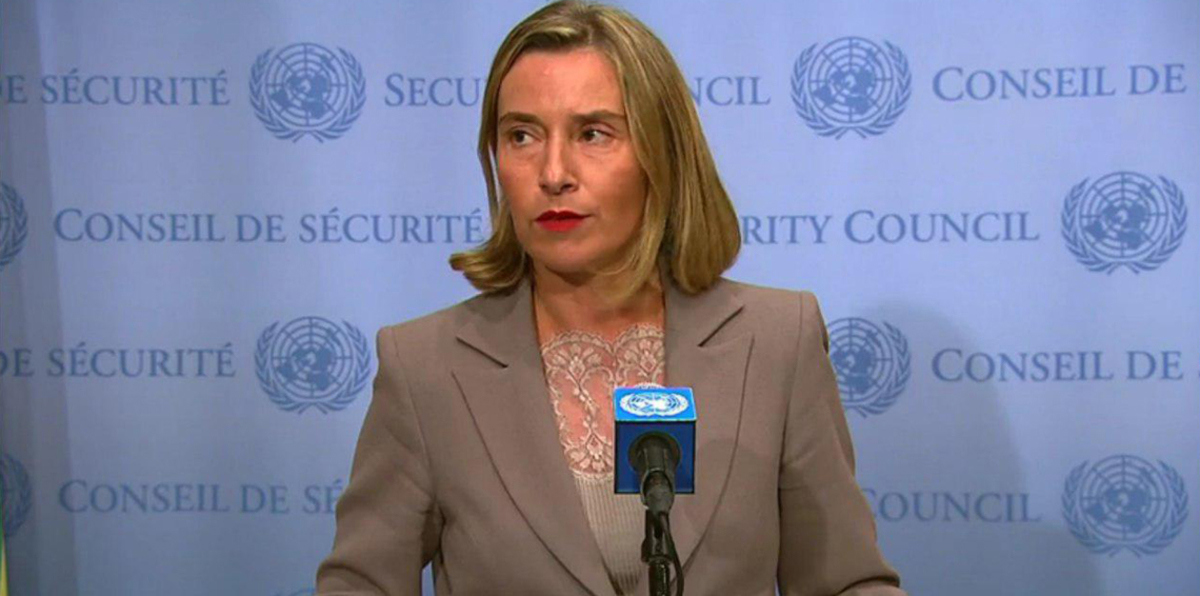 الاتحاد الأوروبي يحذر من عواقب هدم قرية الخان الأحمر الفلسطينية