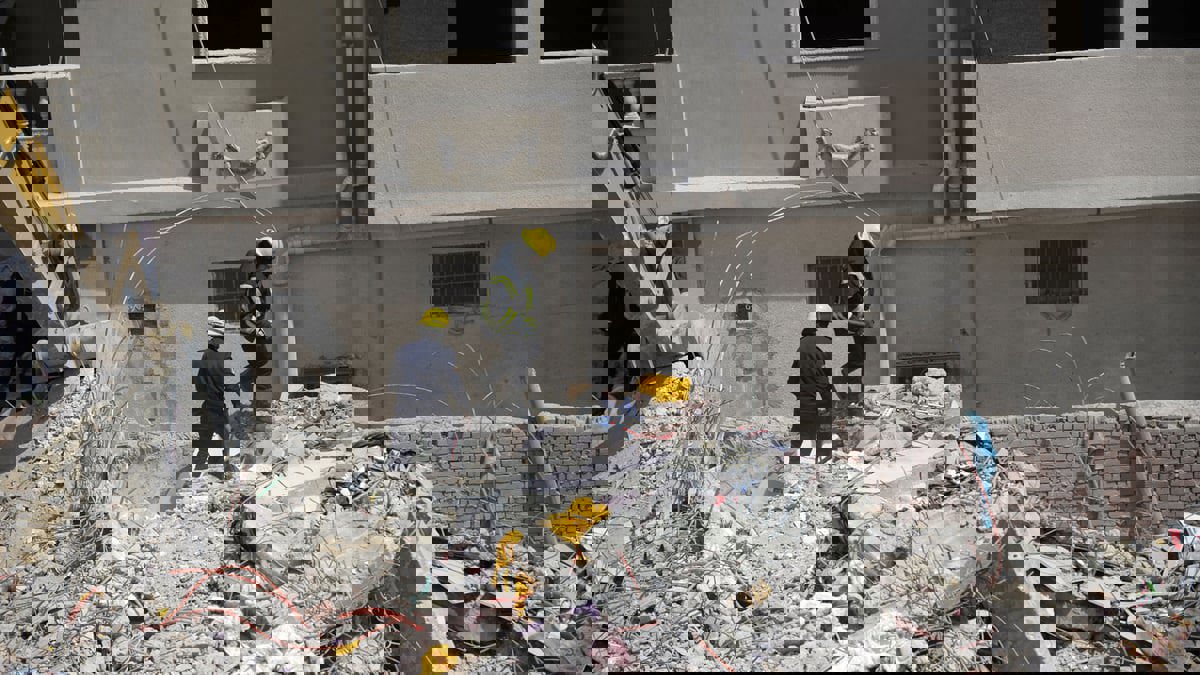 مصر.. مقتل 6 أشخاص في انهيار مبنى بالقاهرة