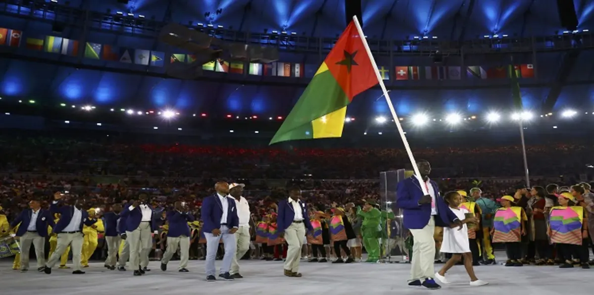 رياضيان هاربان من القرية الأولمبية لا يزالان في البرازيل