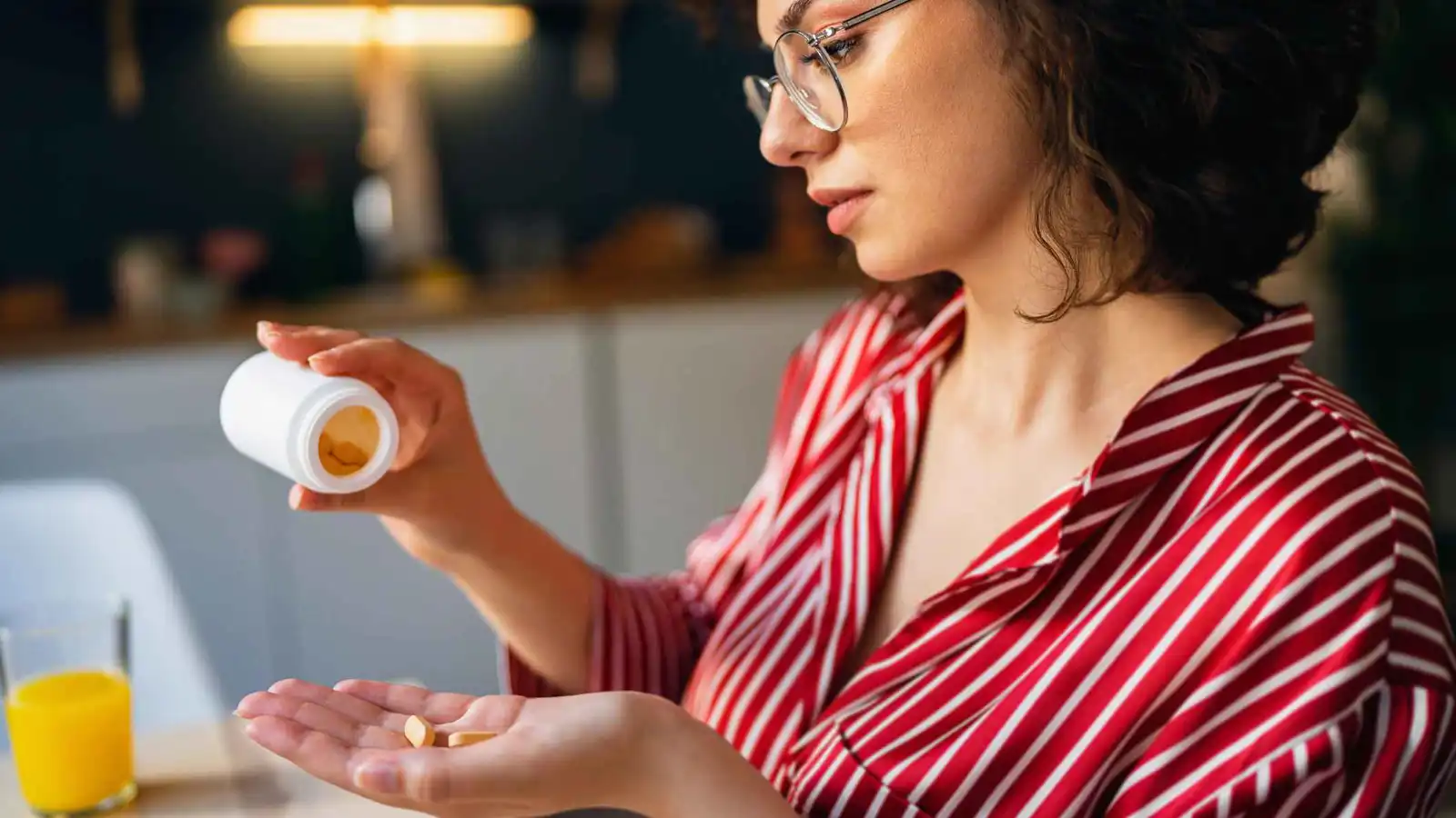 البروبيوتيك.. السلاح الخفي لحماية أمعائك من الأدوية