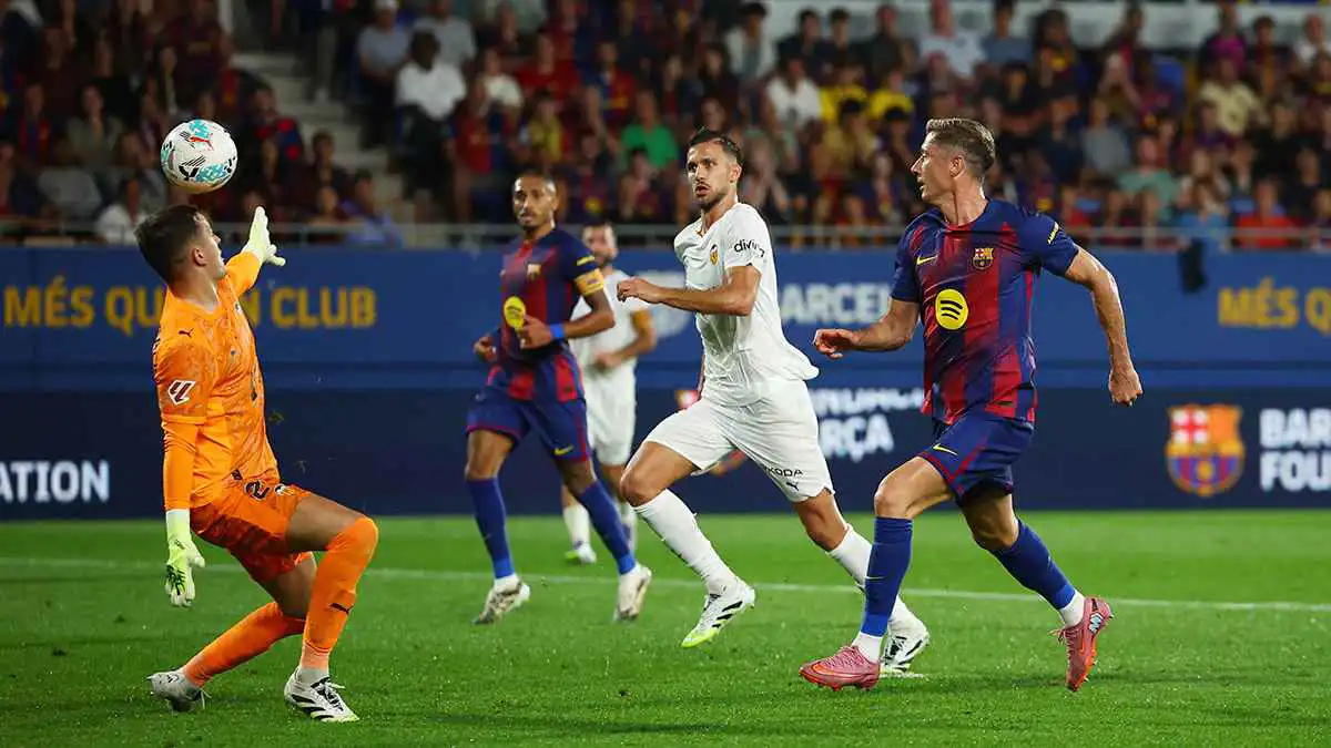 الليغا توجه ضربة موجعة جديدة لبرشلونة