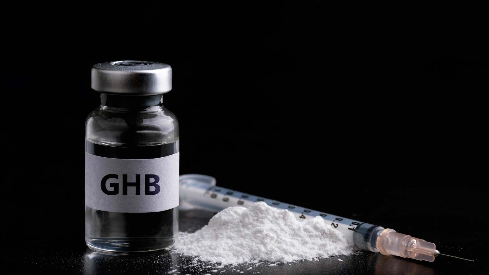 مصر.. القصة الكاملة لضبط عصابة "مخدر الاغتصاب"