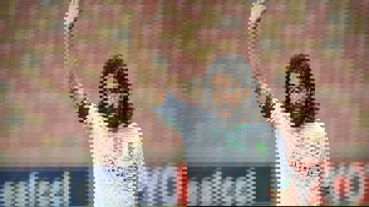 صحيفة: حسين عبدالغني قائد الأهلي السعودي يقرر اعتزال كرة القدم