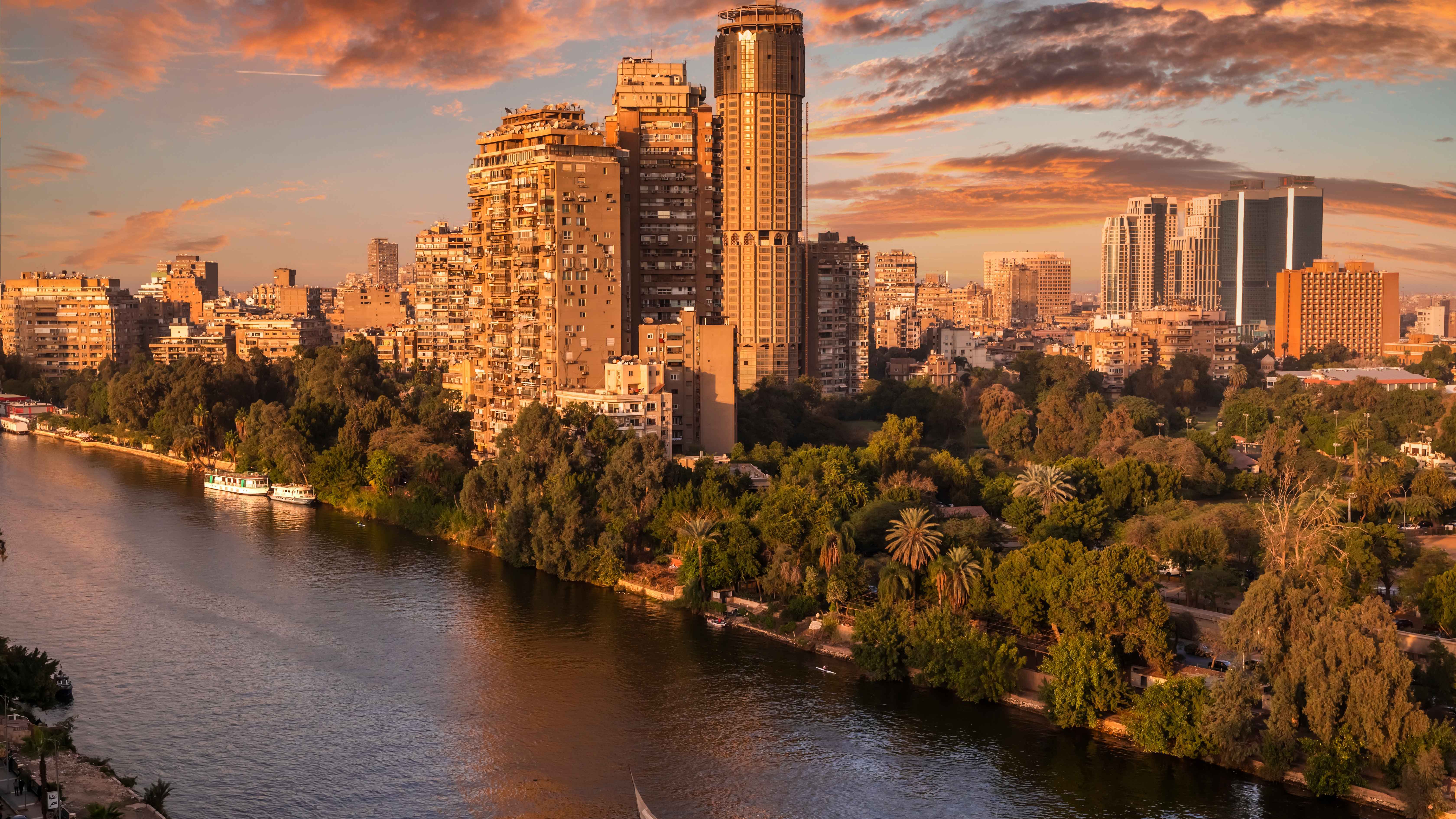 انتشال كافة ضحايا المركب "الغارق" في مصر