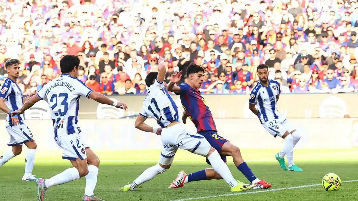 3 نجوم أبهروا جمهور برشلونة بعد قهر ليفانتي