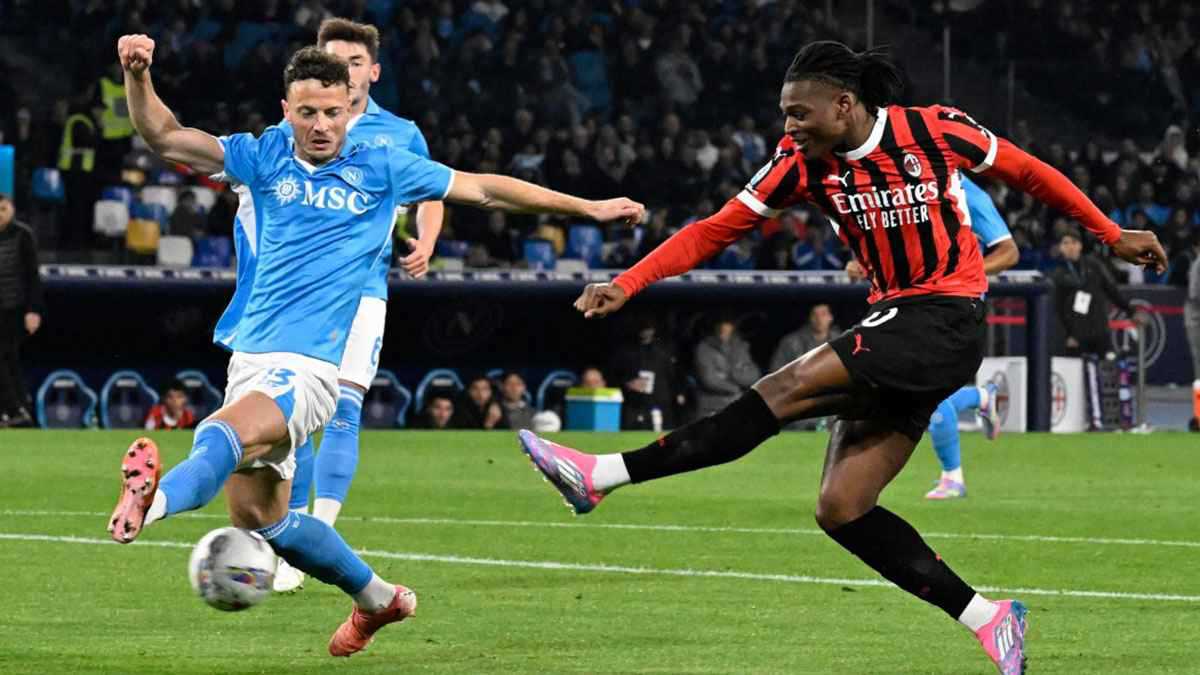 الموعد والقنوات الناقلة لمباراة ميلان ونابولي في الدوري الإيطالي