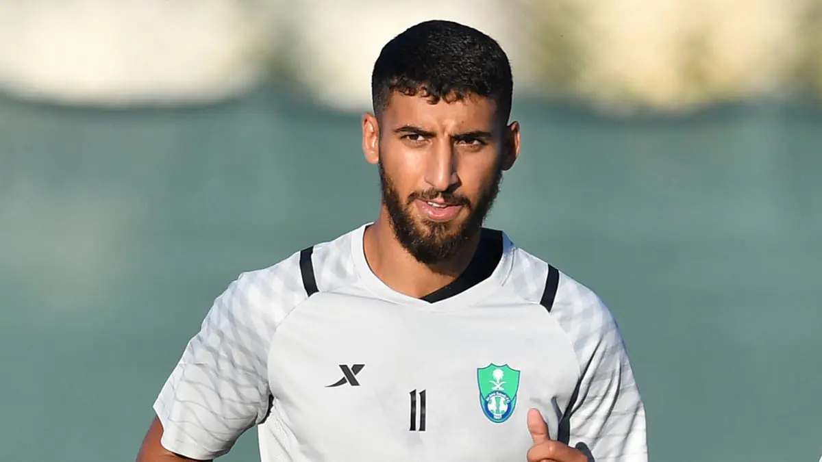 الأهلي السعودي يفسخ عقد التونسي يوسف العبدلي بالتراضي