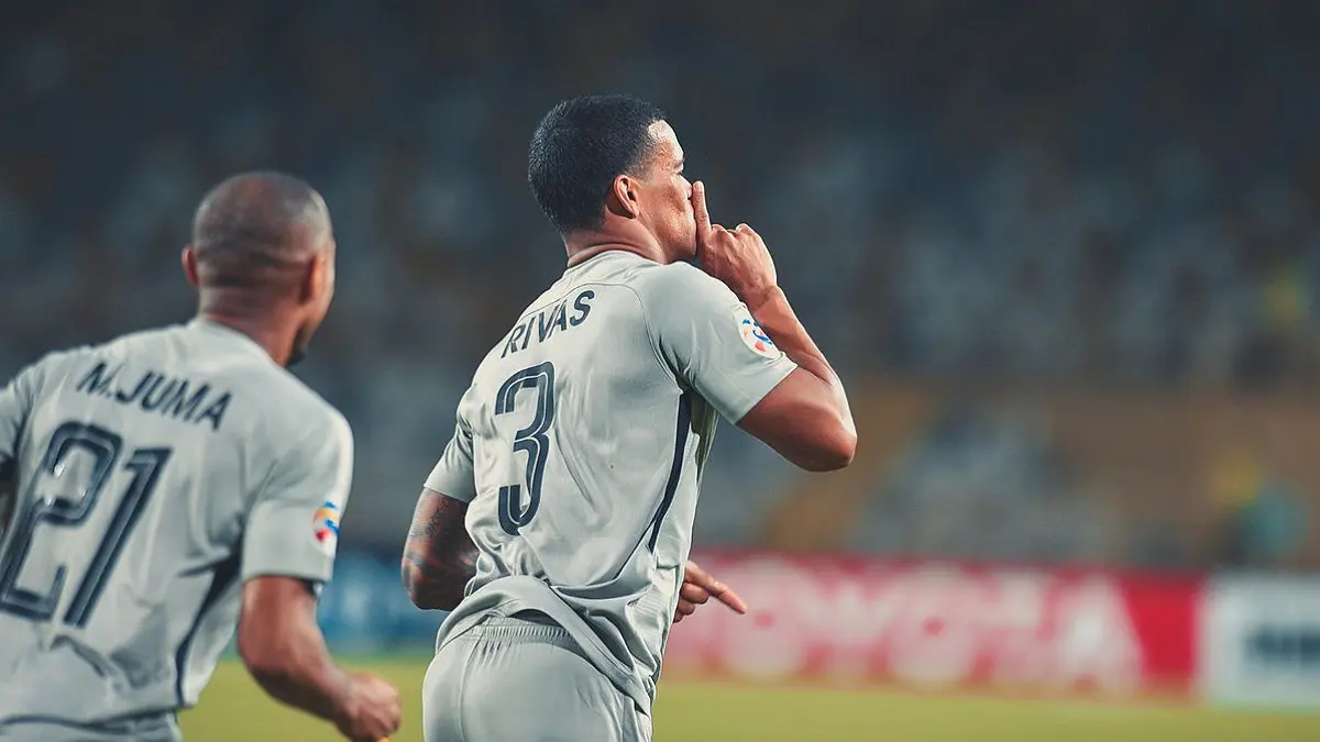 ريفاس مهاجم الريان القطري يحتفل بإشارة مشينة أمام جماهير الوحدة‎ (فيديو)