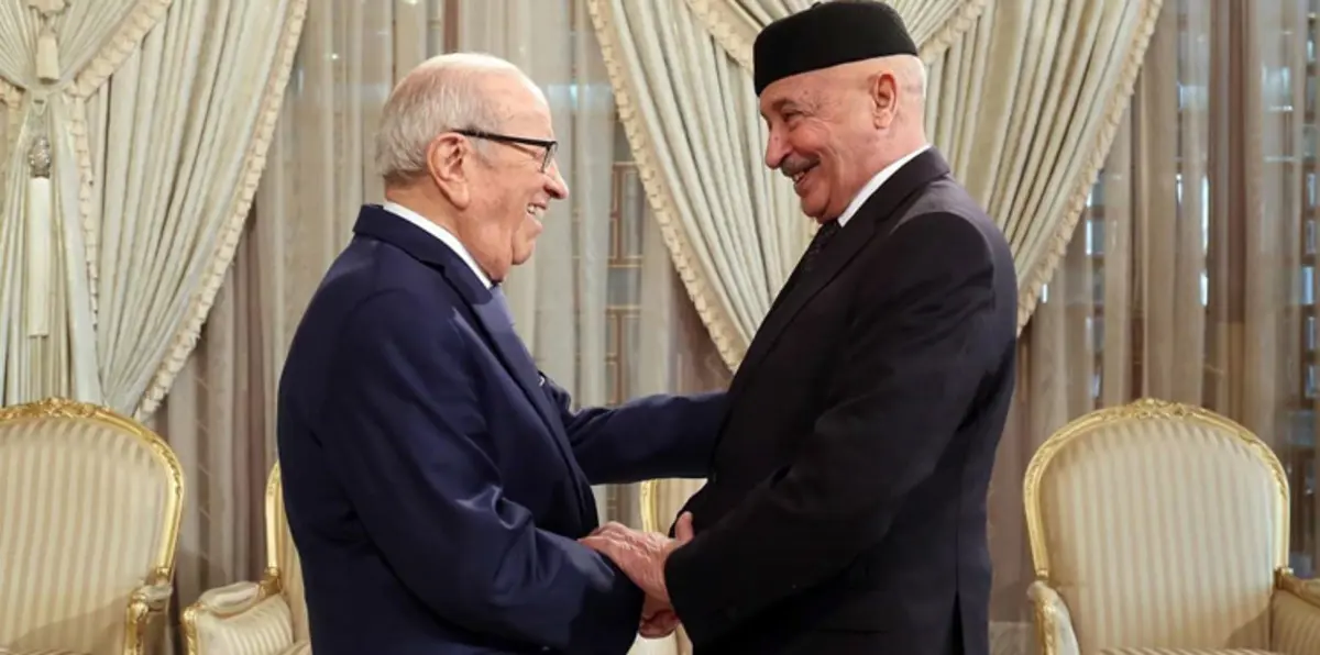 السبسي يبحث مع عقيلة صالح في قصر قرطاج مستجدات الأزمة الليبية 