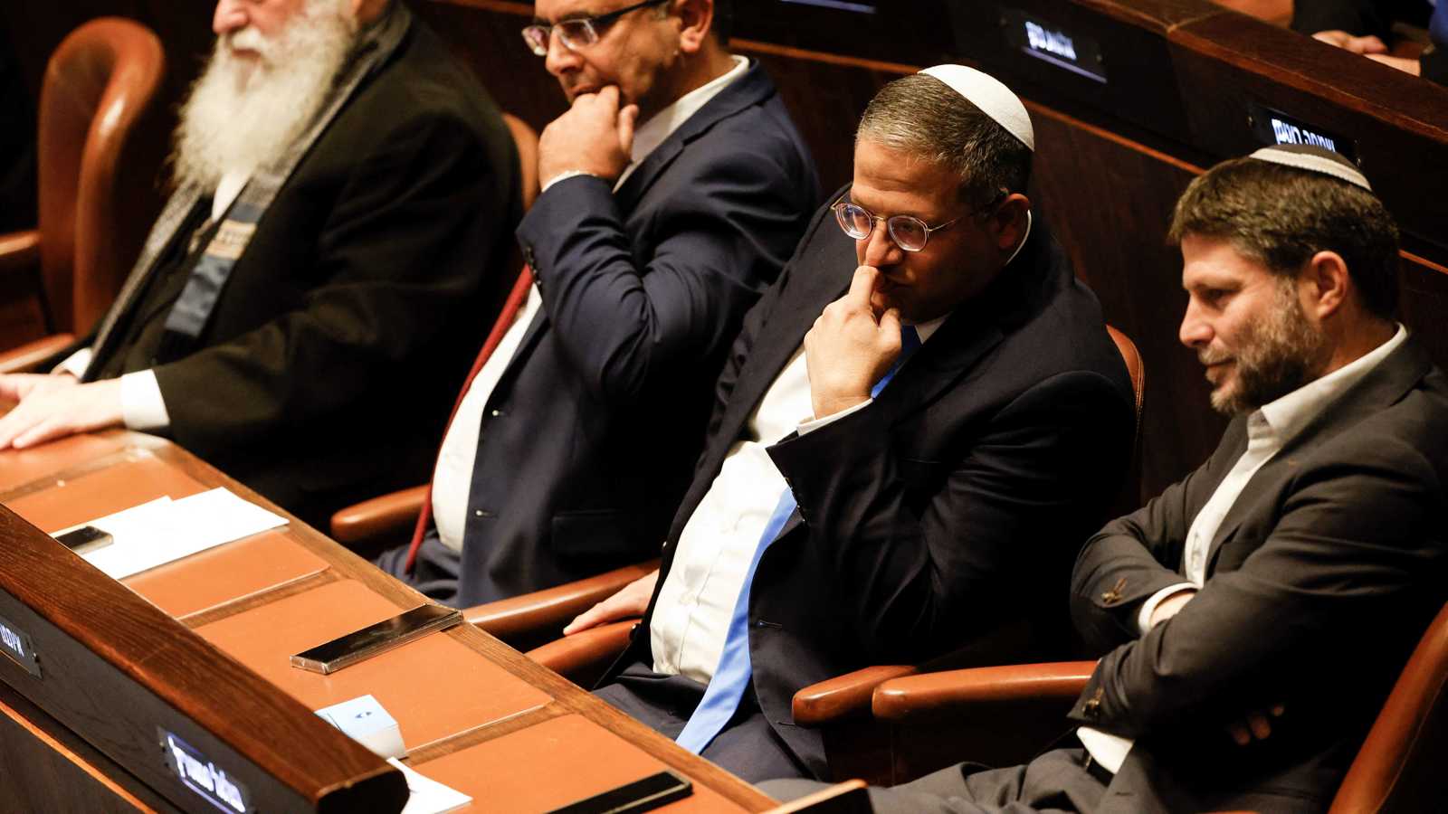 سموتريتش وبن غفير قلقان.. نتنياهو يتجاهل الائتلاف بشأن قوات دولية لغزة