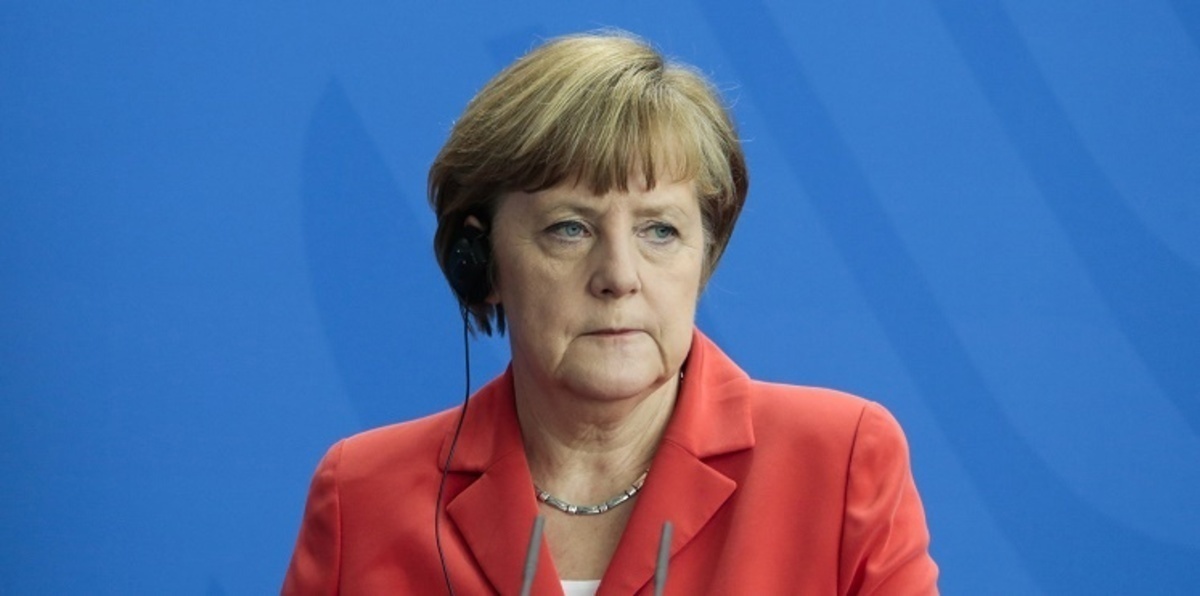 ميركل تتهم الحكومة السورية بارتكاب جرائم ضد الإنسانية