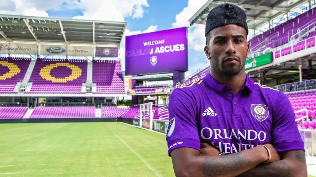 النصر السعودي يتفاوض مع الثنائي أسكيوس وأنديرس كريستيانسن