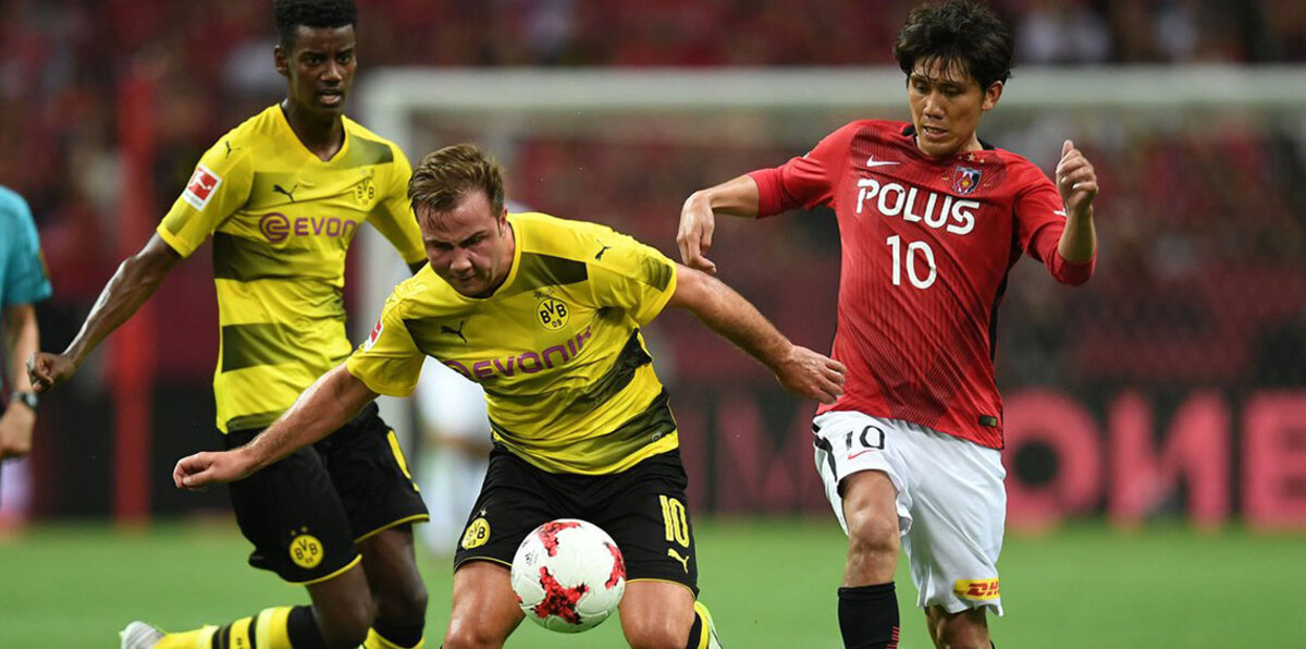 غوتزه يؤكد تعافيه ويقود بروسيا دورتموند للفوز على دياموندز وديا