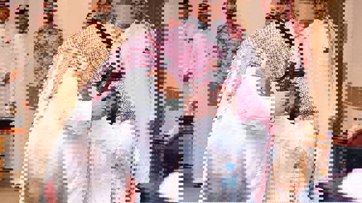 سعودي يعفو عن قاتل ابنه الوحيد (فيديو)