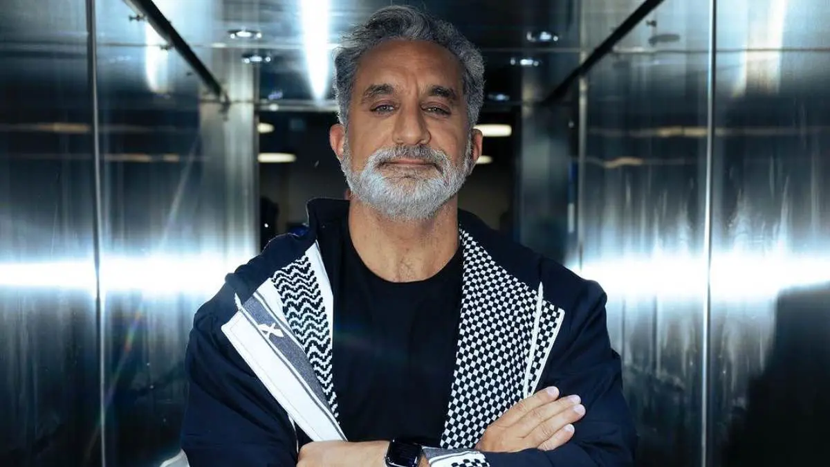 باسم يوسف يرد على انتقادات إطلالته الجديدة (فيديو)