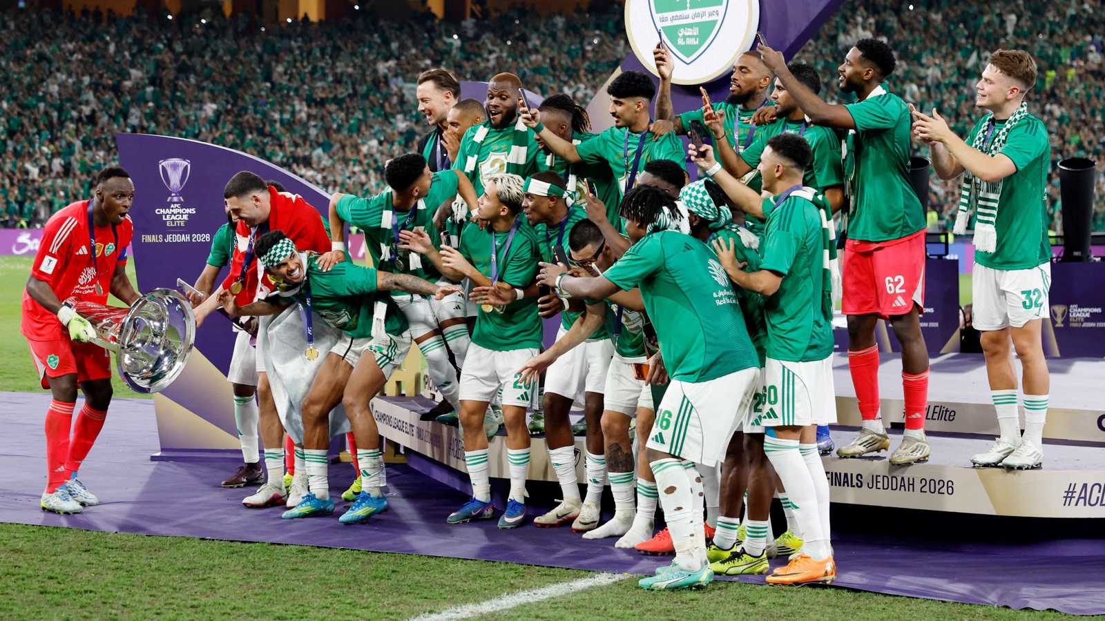 كنوز آسيا.. الأهلي السعودي يجني 4 مكاسب خرافية بعد التتويج بالنخبة 