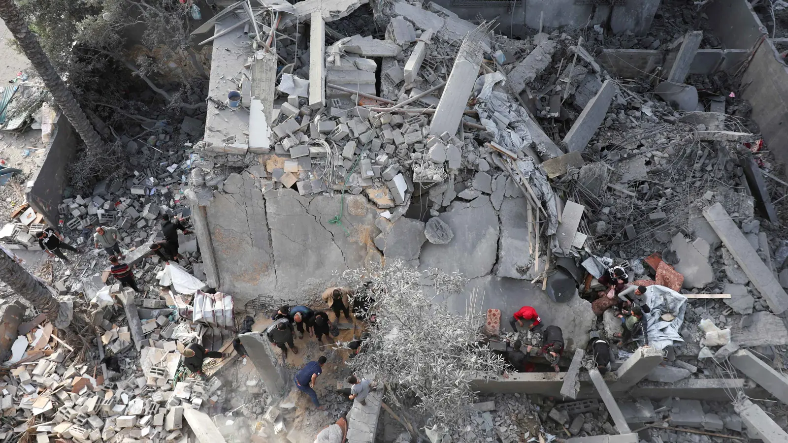 غزة تواجه كارثة بيئية.. ودعوات لتدخل دولي قبل الصيف