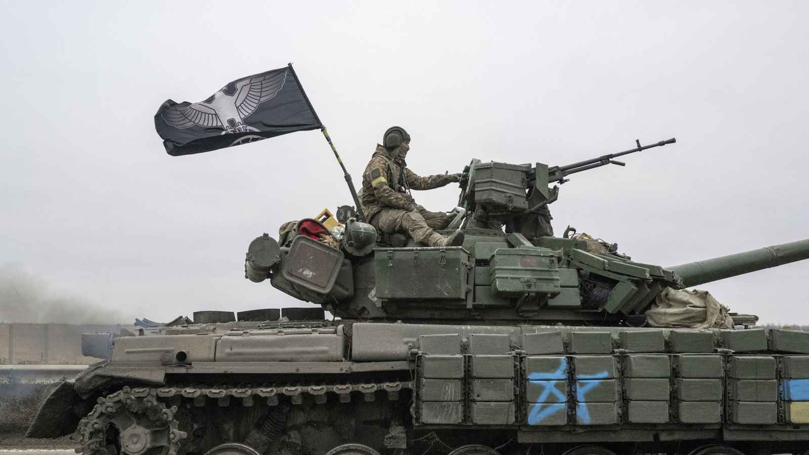 الجيش الأوكراني يعلن الانسحاب من مناطق في شرق البلاد