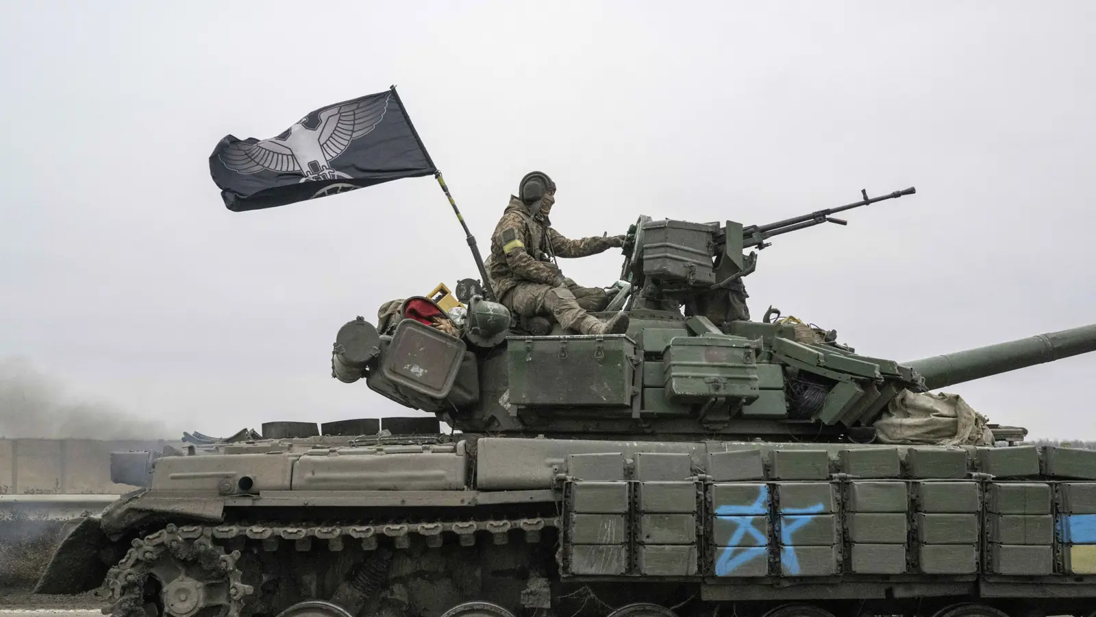 الجيش الأوكراني يعلن الانسحاب من مناطق في شرق البلاد