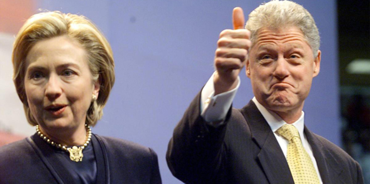 بيل كلينتون يصف هيلاري بـ "صانعة التغيير" في أمريكا