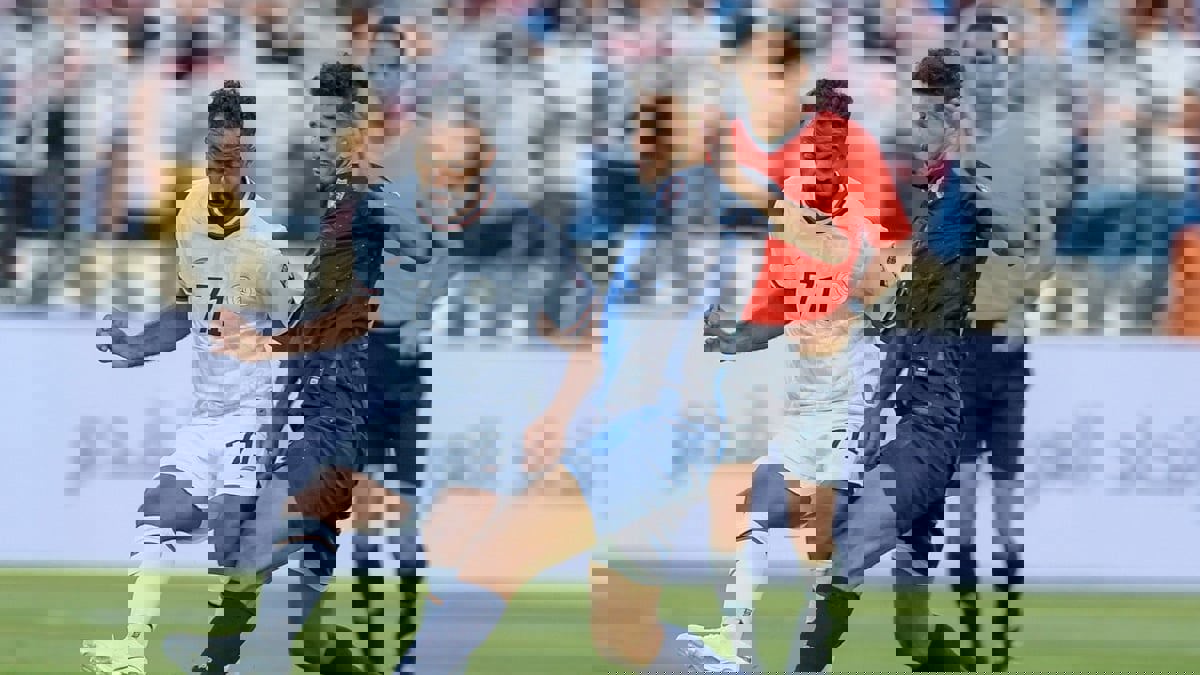 الزمالك يتقدم باحتجاج ضد عبدالواحد حرويدة حكم مواجهة الشباب