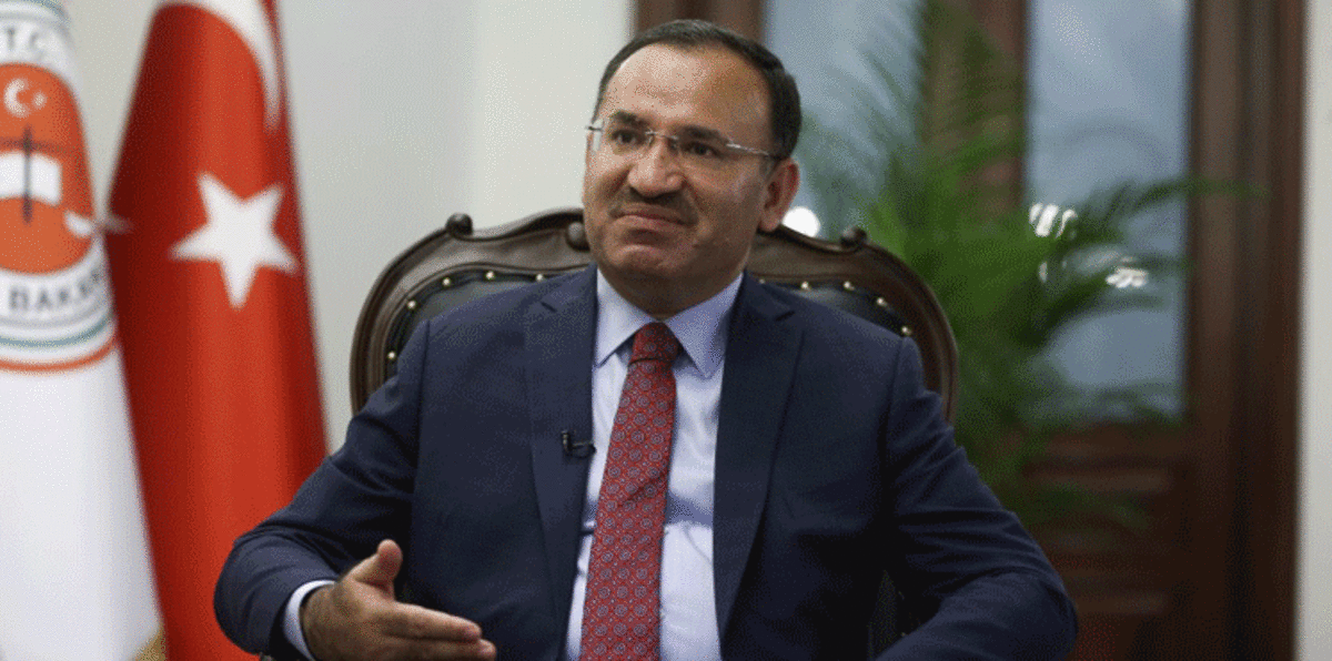 انقرة تجدد طلبها لواشنطن بتسليم غولن وتحذر من تدهور العلاقات