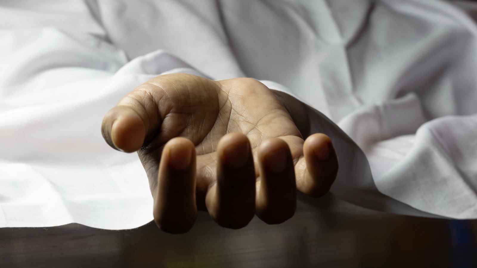 زيارة لطبيب الأسنان تودي بحياة عريس مصري (صور)