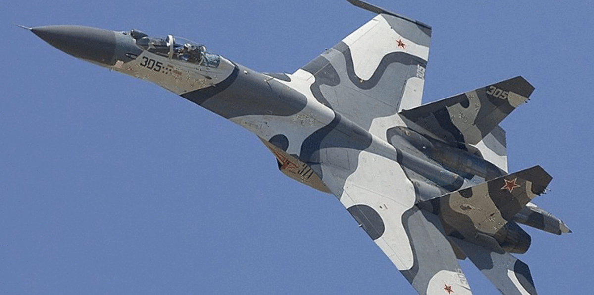 إيران تنوي شراء مقاتلات سوخوي 30 الروسية