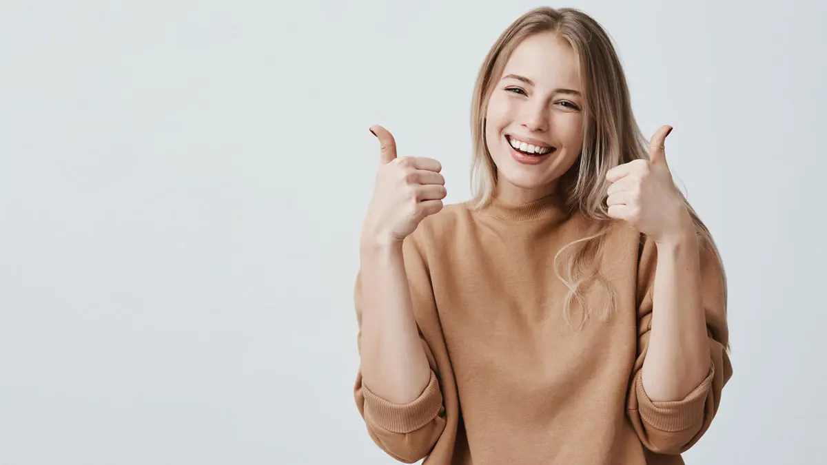 مفهوم السعادة.. رحلة في أروقة النفس وتجارب العقل