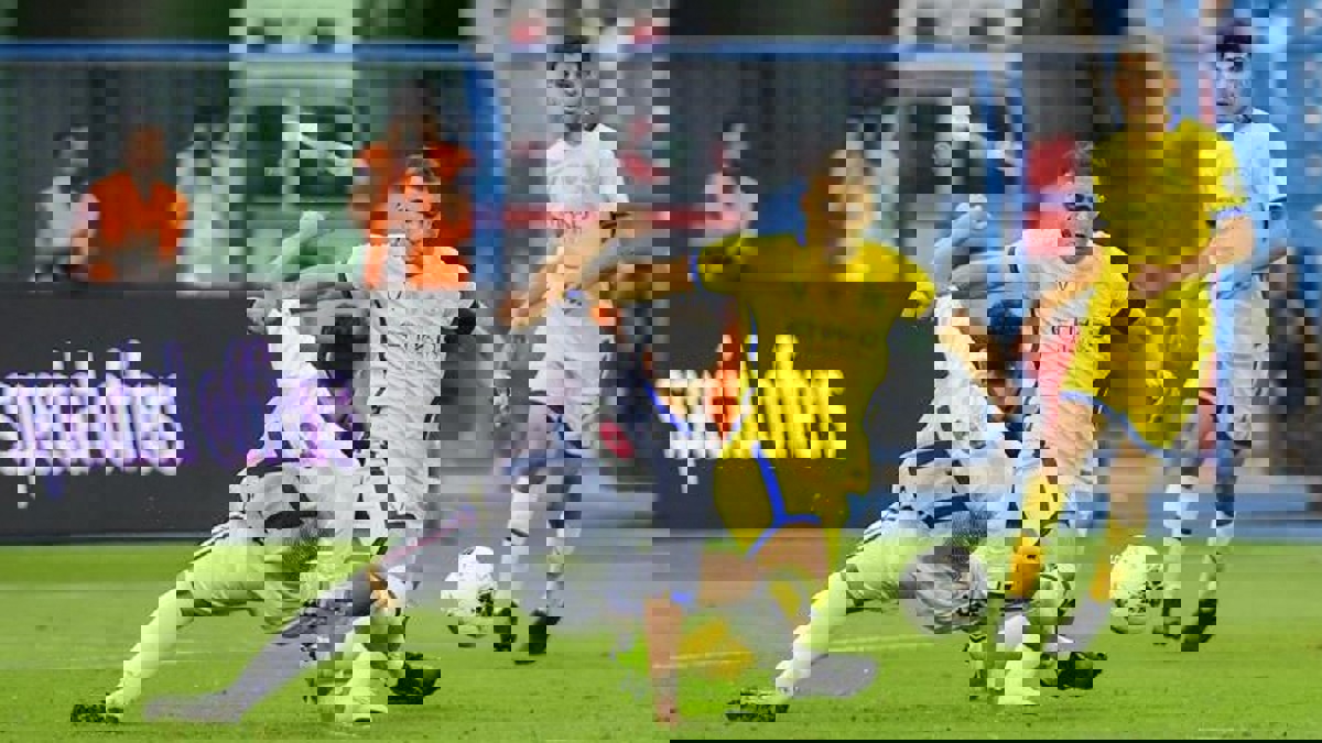 نادي النصر السعودي يصدر بيانًا ناريًا ويهاجم تقنية VAR (شاهد)