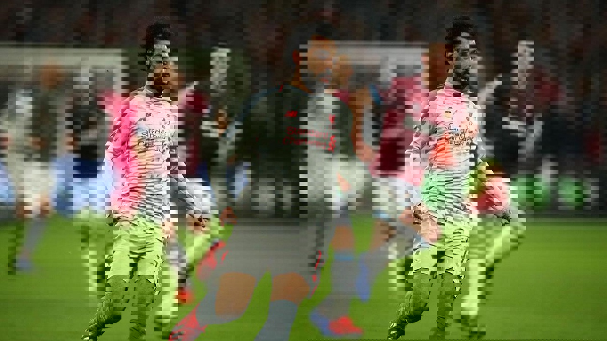 وست هام يعلن تسليم دليل الهجوم العنصري ضد محمد صلاح إلى الشرطة البريطانية